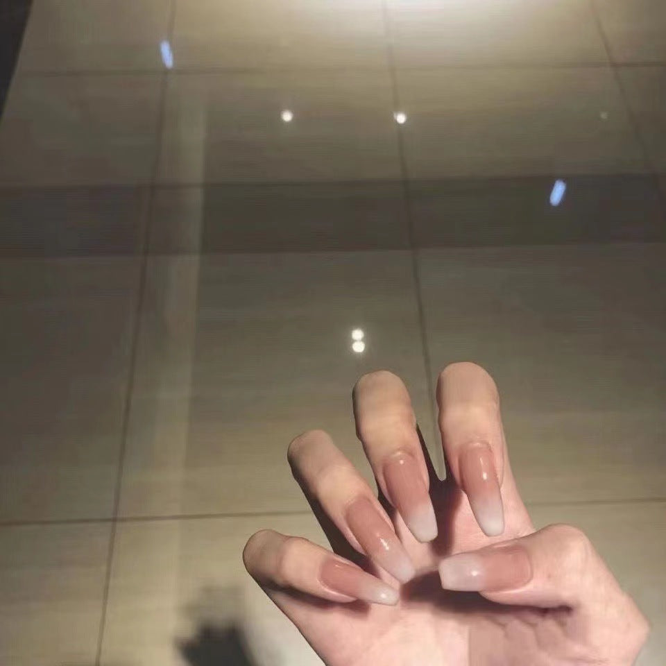 Soft Nude Press-On Nails / Nude White Gradient