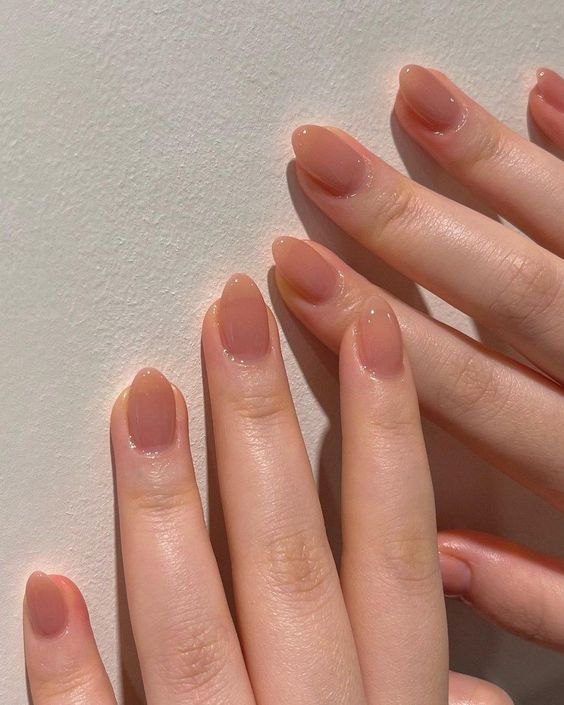 Sparkly Pink Nude Round Press-On Nails / Rose Nude